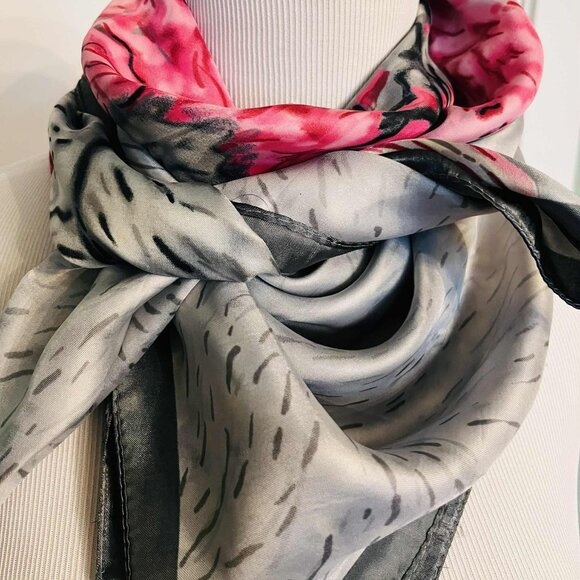 Vintage Faux Silk Scarf — Abstract Floral Art Design (1990s, Made in China) - Picture 7 of 9